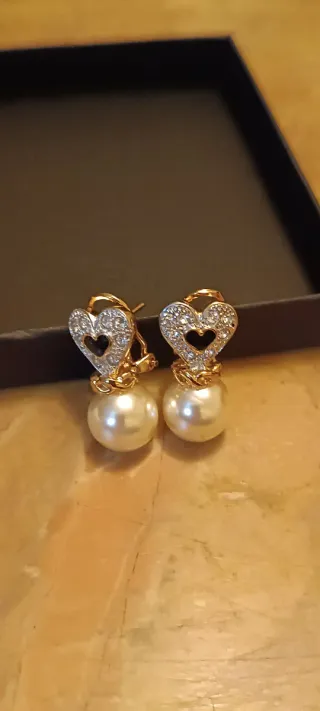 Pendientes Corazón Perla chapado en Oro