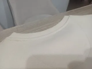 Jersey beige marca SPAGNOLO. Juvenil