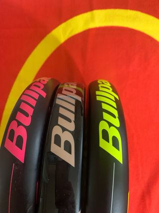 3 Palas de pádel Bullpadel