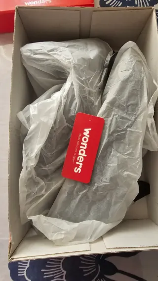 Zapatos Wonders Talla 38 Negros