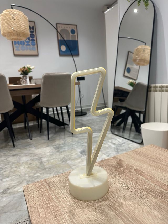 Luz LED Rayo Decorativa a Pilas