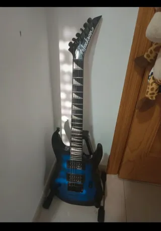 Guitarra eléctrica Jackson azul