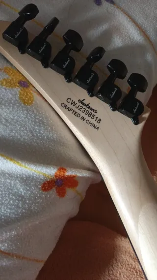 Guitarra eléctrica Jackson azul