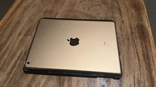 iPad 6ª Gen 128GB + Apple Pencil