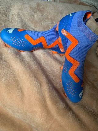 Botas de fútbol Puma talle 42,5 FOREVER BETTER