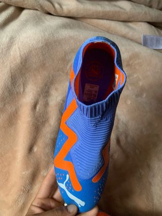 Botas de fútbol Puma talle 42,5 FOREVER BETTER