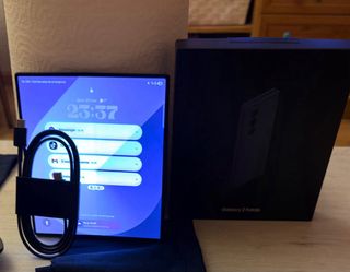 Samsung Galaxy Z Fold6 azul