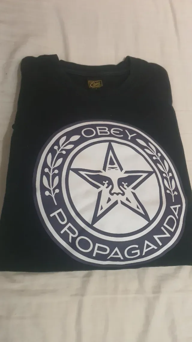Sudadera Obey Propaganda Negra -Original