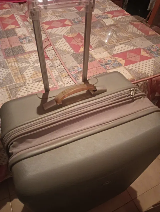 Maleta grande Navigator.