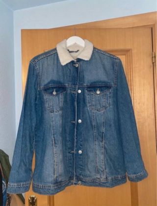 Chaqueta vaquera con borrego