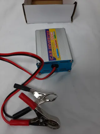 Inversor Coche 220W DC12V a AC220V