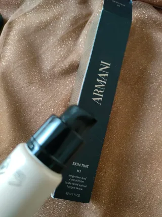 Fondotinta Armani Skin Tint M5 Beige