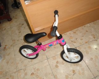 Bicicleta Nancy sin pedales rosa