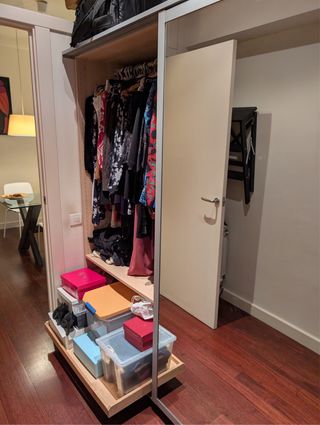 Armario de ensueño, 2x2m puertas espejo, perfecto