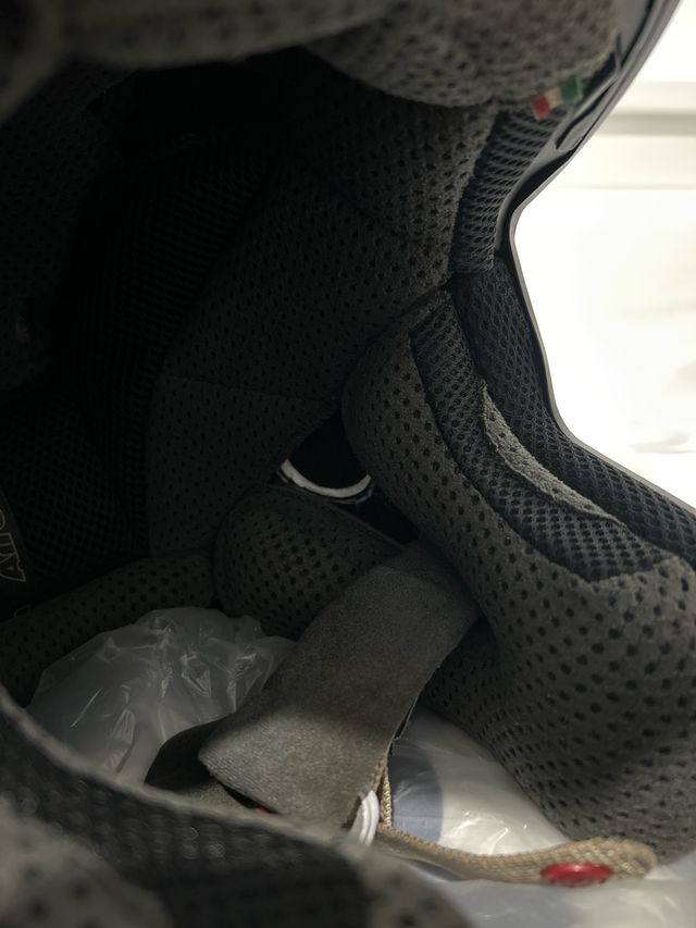 Casco Airoh Aviator 2.0 con Gafas