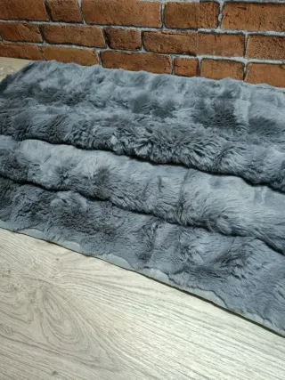 Tappeto peluto a pelo lungo grigio chiaro 90x90 cm