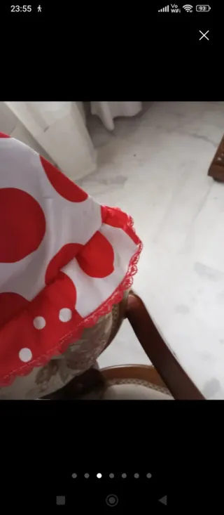 Mantoncillo Piquillo Niña Rojo y Blanco