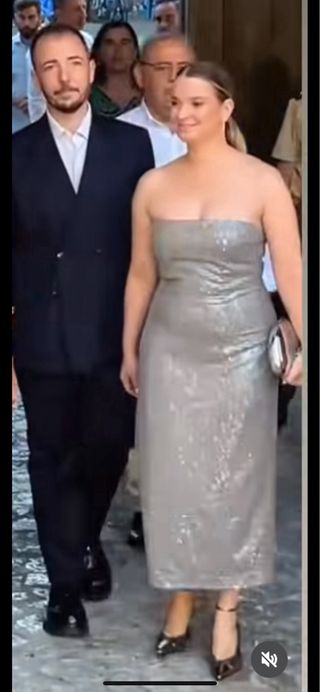 Vestido palabra de honor Zara plateado