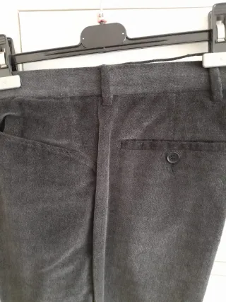 Abito uomo in velluto liscio