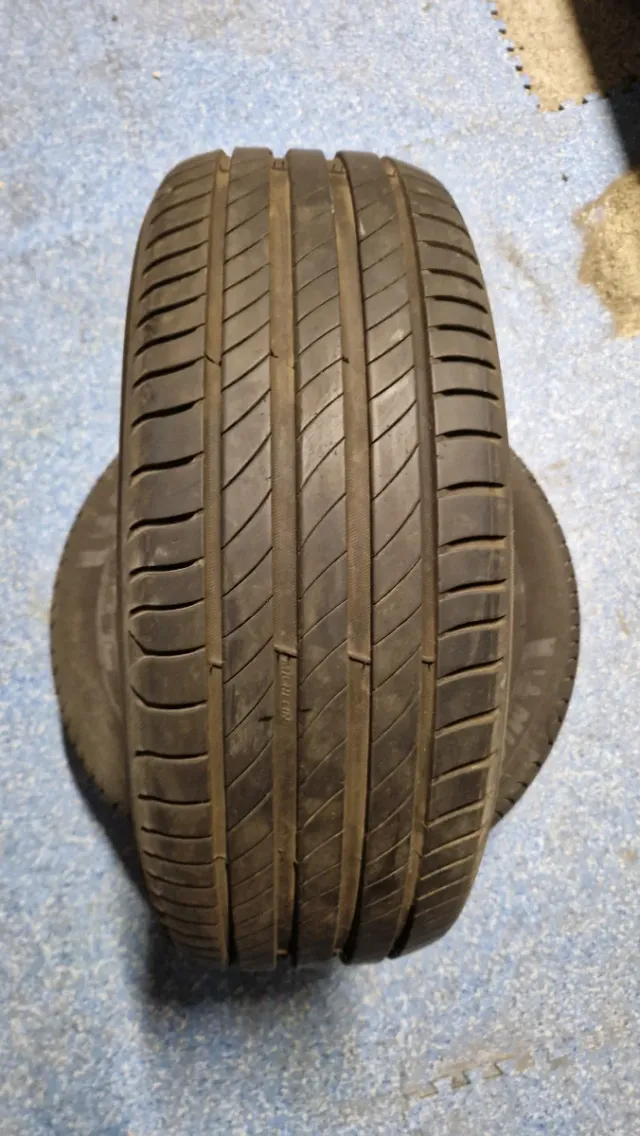 Neumáticos Michelin 16"