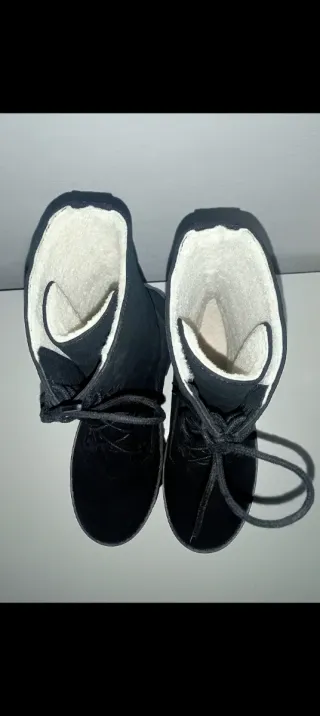 Botas negras con plataforma