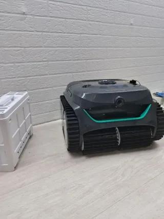 Robot piscina WYBOT C2 Vision AI