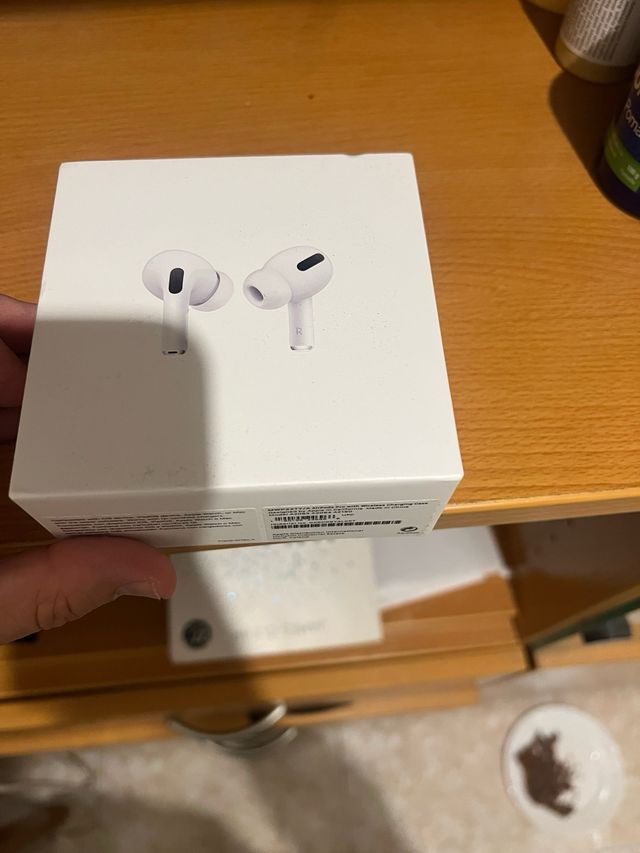 Estuche AirPods Pro (Modelo 2083) Apple Blanco