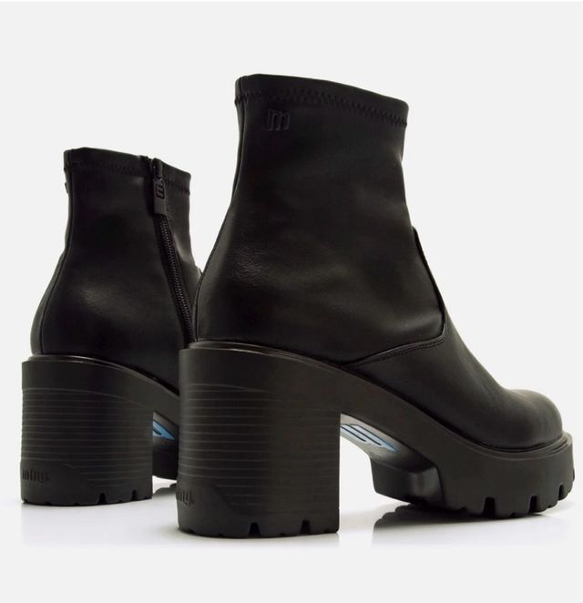 Botines negros con plataforma