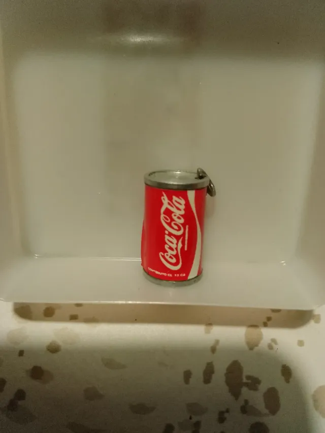 Spille vintage anni '80 e ciondolo Coca-Cola