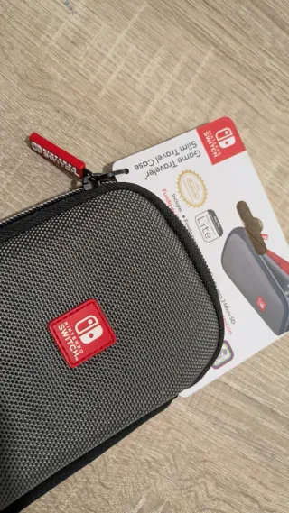 Funda Slim Travel Case Nintendo Switch