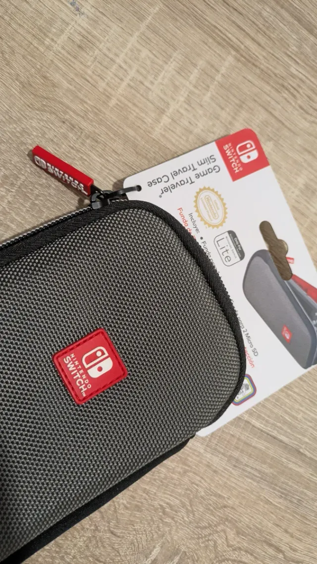 Funda Slim Travel Case Nintendo Switch
