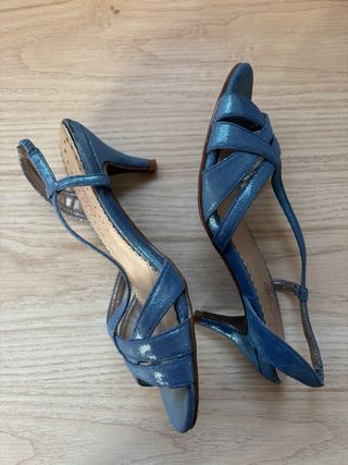 PRESTIGIO Zapatos de tacón azul y dorado