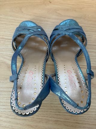 PRESTIGIO Zapatos de tacón azul y dorado