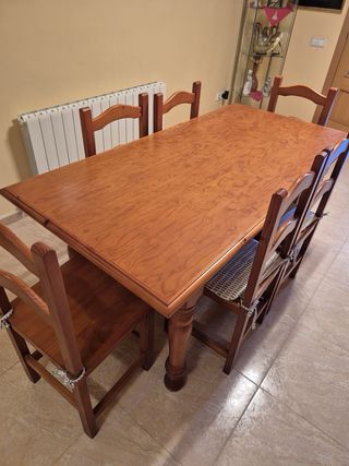 Mesa madera maciza y 6 sillas