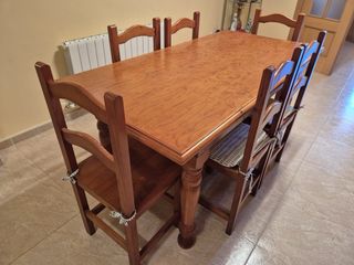 Mesa madera maciza y 6 sillas