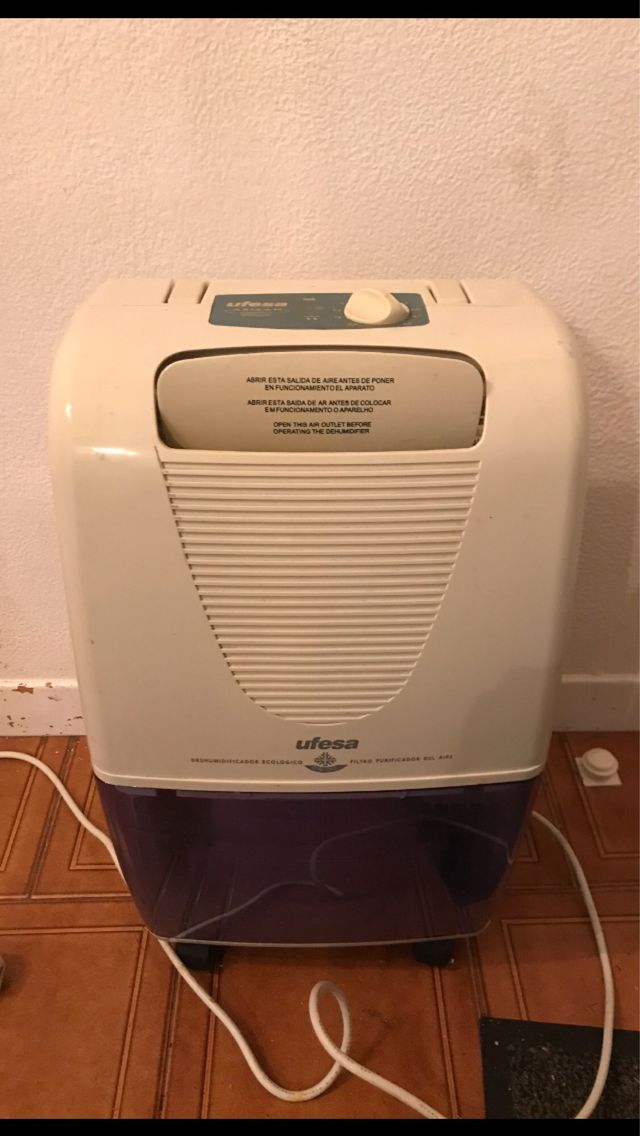 Desumidificador Ufesa DH3605/1 12 litros/dia