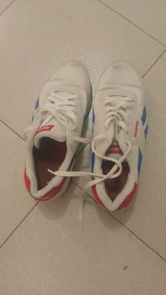 Zapatillas Reebok Blancas y Azules