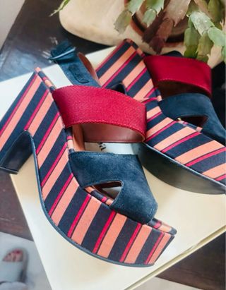 Sandalias Bimba y Lola Tacon Rayas