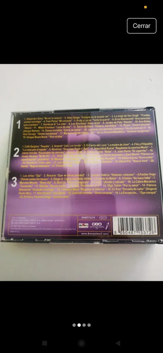 Los Éxitos del Año 3 CDs (2003)