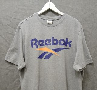 reebok tshirt size L grey