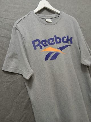 reebok tshirt size L grey