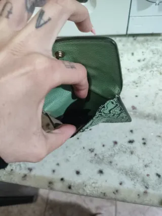 Tarjetero Tous beige y verde