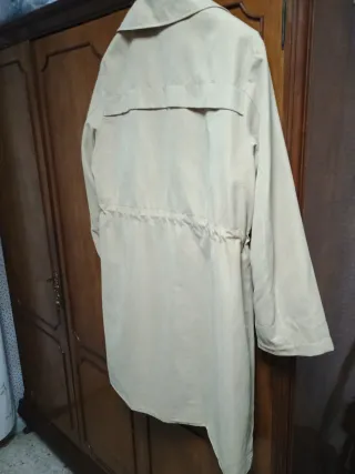 Gabardina Cortefiel Beige