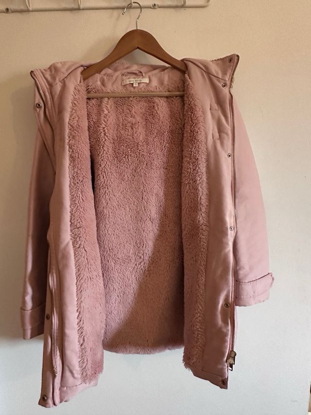 Abrigo rosa con pelo