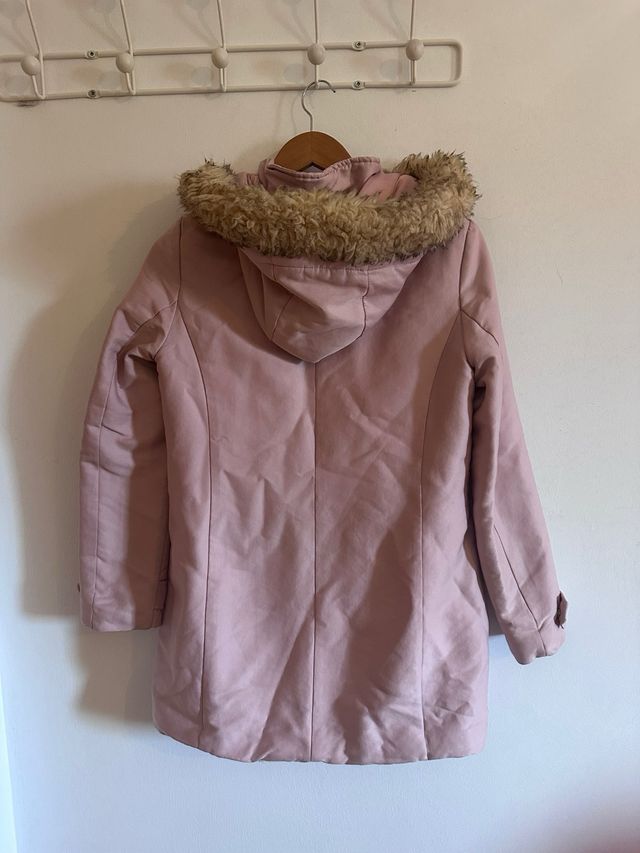 Abrigo rosa con pelo
