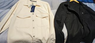 2 Camisas  Beige y Negra