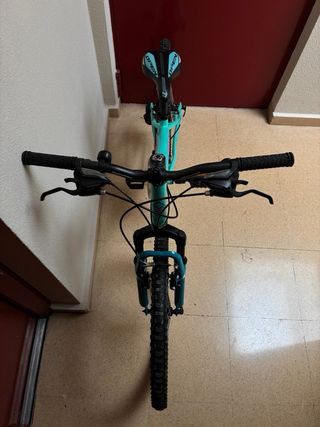 Bicicleta infantil Megamo 24
