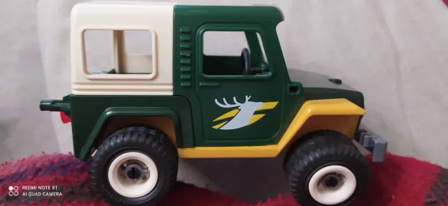 Playmobil Safari Coche con Remolque y Figuras