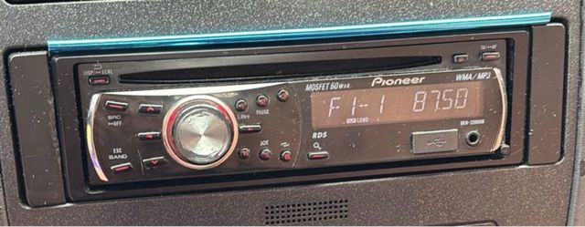 Radio Pioneer Negro/Plata