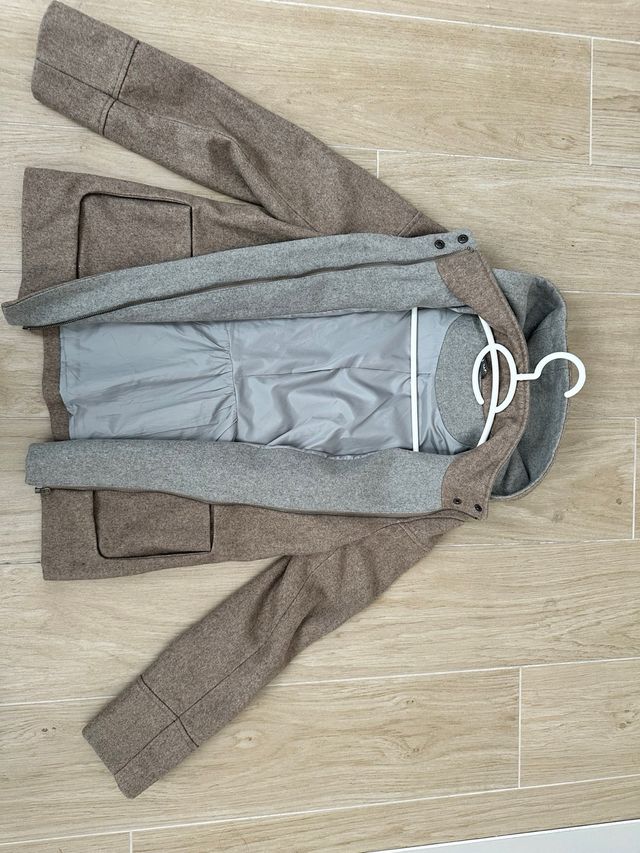 Abrigo Naf Naf Beige con Capucha